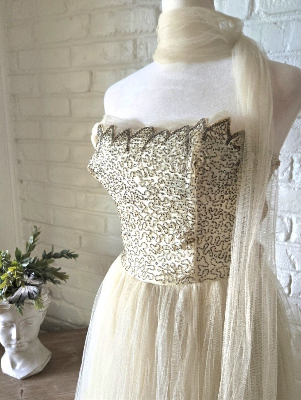 JUNE SPECIAL Vtg 1940s 50s Tulle, Satin Beaded Party/ Wedding Dress, XS, Ivory